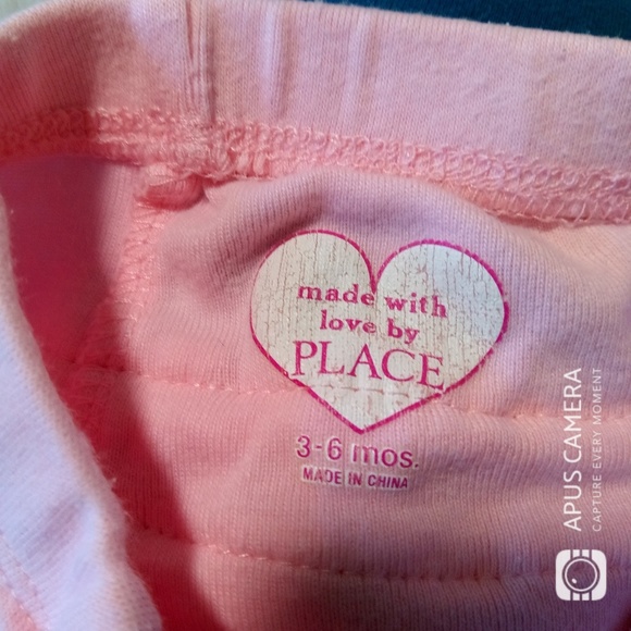 Footed Ruffle Bottoms - Picture 6 of 6